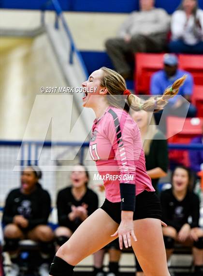 Thumbnail 1 in College Station vs. Corsicana photogallery.