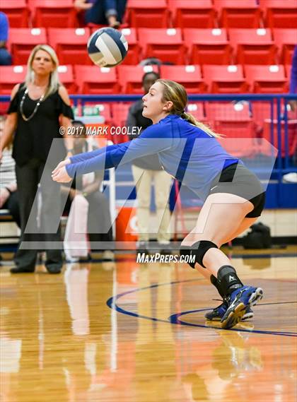 Thumbnail 1 in College Station vs. Corsicana photogallery.