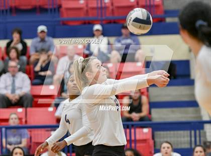 Thumbnail 1 in College Station vs. Corsicana photogallery.