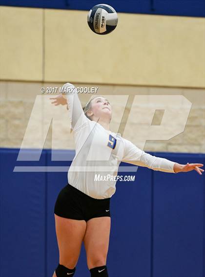 Thumbnail 3 in College Station vs. Corsicana photogallery.