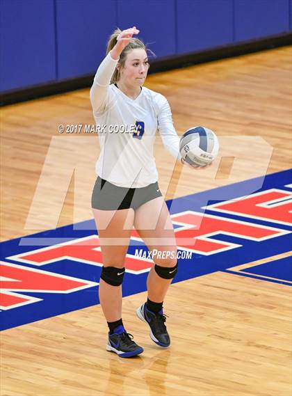 Thumbnail 1 in College Station vs. Corsicana photogallery.
