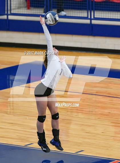 Thumbnail 1 in College Station vs. Corsicana photogallery.