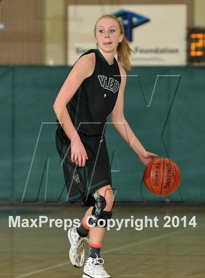 Thumbnail 2 in Weed vs. Durham (CIF NS D5 Final) photogallery.