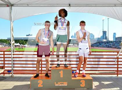 Thumbnail 1 in UIL 3A State Championship photogallery.