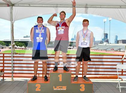Thumbnail 1 in UIL 3A State Championship photogallery.