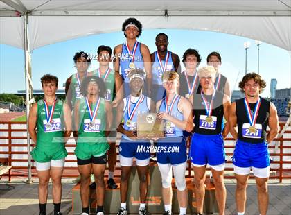 Thumbnail 3 in UIL 3A State Championship photogallery.