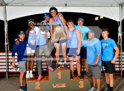 Thumbnail 3 in UIL 3A State Championship photogallery.
