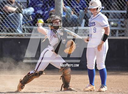 Thumbnail 2 in North Sevier vs. Beaver (UHSAA 2A Round 3) photogallery.