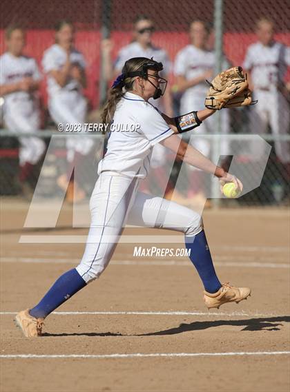 Thumbnail 1 in North Sevier vs. Beaver (UHSAA 2A Round 3) photogallery.