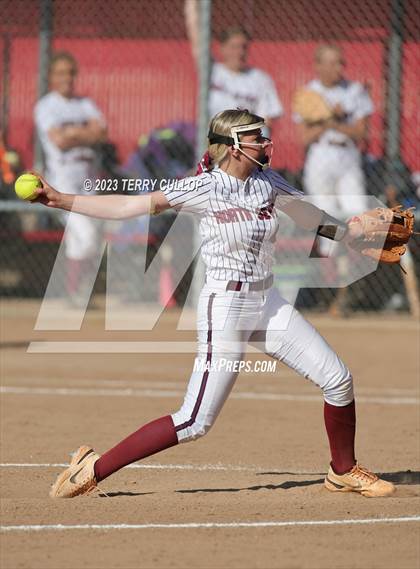 Thumbnail 3 in North Sevier vs. Beaver (UHSAA 2A Round 3) photogallery.