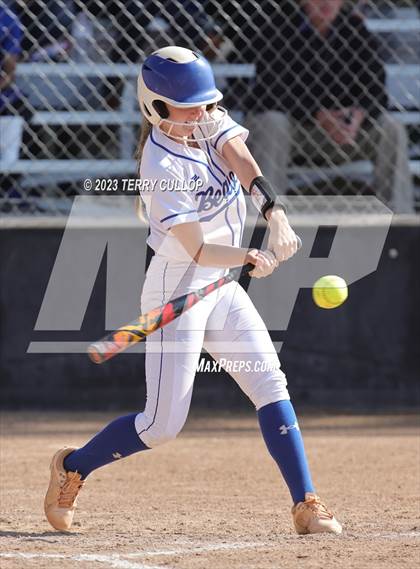 Thumbnail 1 in North Sevier vs. Beaver (UHSAA 2A Round 3) photogallery.