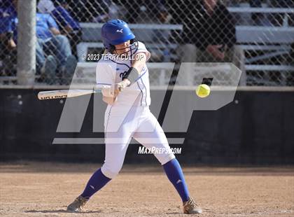 Thumbnail 1 in North Sevier vs. Beaver (UHSAA 2A Round 3) photogallery.