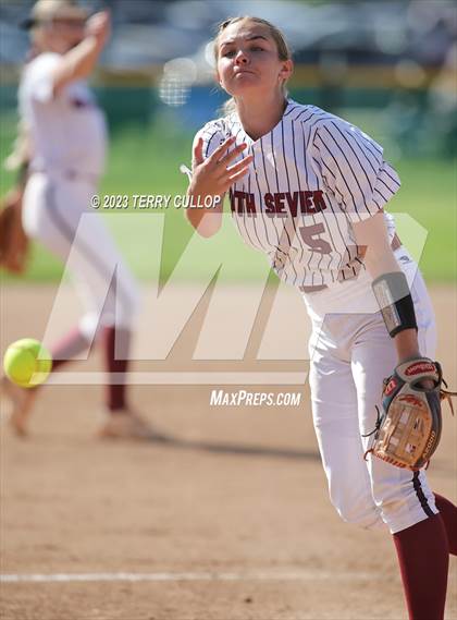 Thumbnail 2 in North Sevier vs. Beaver (UHSAA 2A Round 3) photogallery.