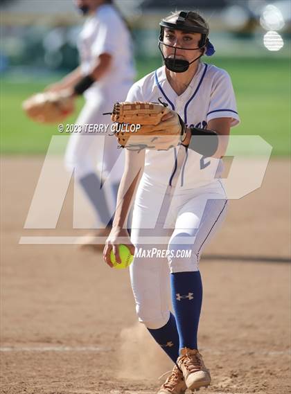 Thumbnail 2 in North Sevier vs. Beaver (UHSAA 2A Round 3) photogallery.