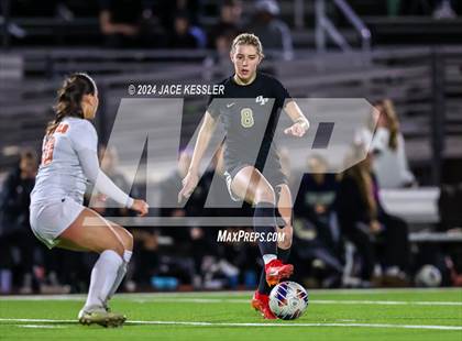 Thumbnail 2 in Apple Valley @ Oak Park (CIF SoCal Regionals Div-III Semifinal) photogallery.