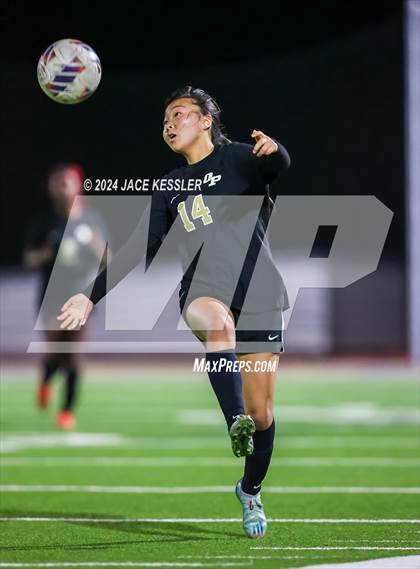 Thumbnail 2 in Apple Valley @ Oak Park (CIF SoCal Regionals Div-III Semifinal) photogallery.