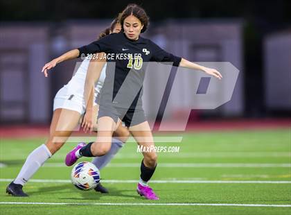 Thumbnail 3 in Apple Valley @ Oak Park (CIF SoCal Regionals Div-III Semifinal) photogallery.