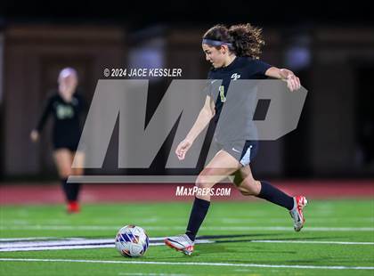 Thumbnail 2 in Apple Valley @ Oak Park (CIF SoCal Regionals Div-III Semifinal) photogallery.
