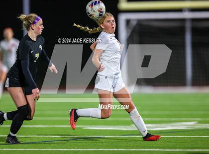 Thumbnail 1 in Apple Valley @ Oak Park (CIF SoCal Regionals Div-III Semifinal) photogallery.