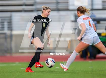 Thumbnail 3 in Apple Valley @ Oak Park (CIF SoCal Regionals Div-III Semifinal) photogallery.