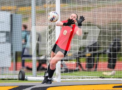 Thumbnail 2 in Apple Valley @ Oak Park (CIF SoCal Regionals Div-III Semifinal) photogallery.