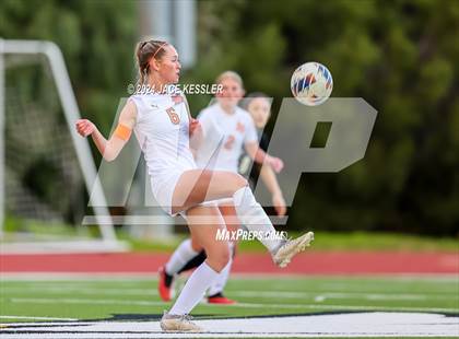 Thumbnail 3 in Apple Valley @ Oak Park (CIF SoCal Regionals Div-III Semifinal) photogallery.
