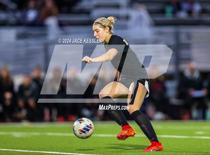 Thumbnail 1 in Apple Valley @ Oak Park (CIF SoCal Regionals Div-III Semifinal) photogallery.