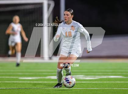 Thumbnail 1 in Apple Valley @ Oak Park (CIF SoCal Regionals Div-III Semifinal) photogallery.