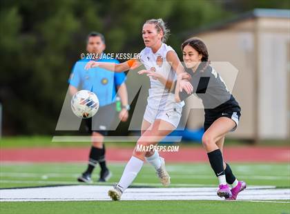 Thumbnail 2 in Apple Valley @ Oak Park (CIF SoCal Regionals Div-III Semifinal) photogallery.