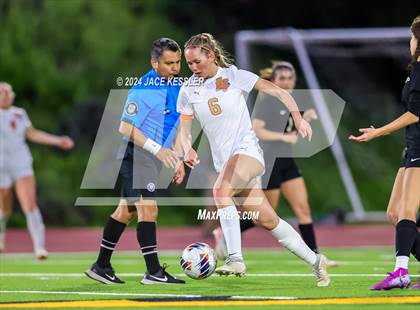 Thumbnail 2 in Apple Valley @ Oak Park (CIF SoCal Regionals Div-III Semifinal) photogallery.
