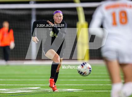 Thumbnail 2 in Apple Valley @ Oak Park (CIF SoCal Regionals Div-III Semifinal) photogallery.