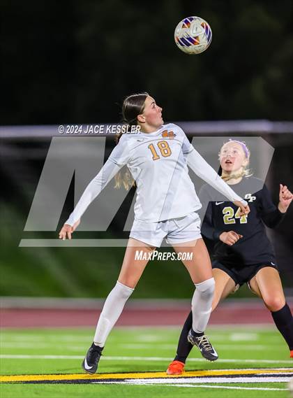 Thumbnail 2 in Apple Valley @ Oak Park (CIF SoCal Regionals Div-III Semifinal) photogallery.