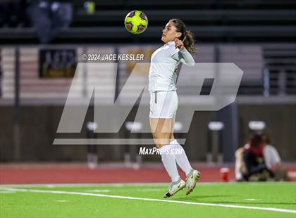 Thumbnail 3 in Apple Valley @ Oak Park (CIF SoCal Regionals Div-III Semifinal) photogallery.