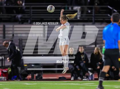 Thumbnail 3 in Apple Valley @ Oak Park (CIF SoCal Regionals Div-III Semifinal) photogallery.