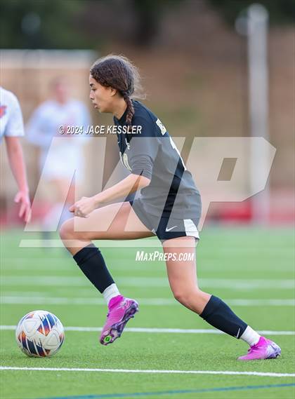 Thumbnail 1 in Apple Valley @ Oak Park (CIF SoCal Regionals Div-III Semifinal) photogallery.