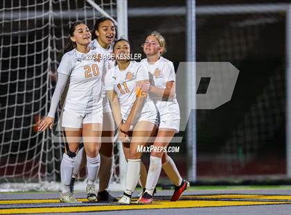 Thumbnail 1 in Apple Valley @ Oak Park (CIF SoCal Regionals Div-III Semifinal) photogallery.
