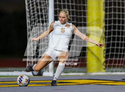 Thumbnail 1 in Apple Valley @ Oak Park (CIF SoCal Regionals Div-III Semifinal) photogallery.