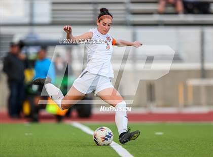 Thumbnail 3 in Apple Valley @ Oak Park (CIF SoCal Regionals Div-III Semifinal) photogallery.