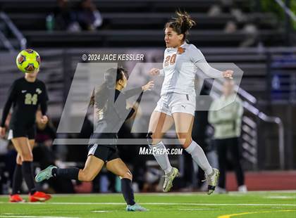 Thumbnail 2 in Apple Valley @ Oak Park (CIF SoCal Regionals Div-III Semifinal) photogallery.