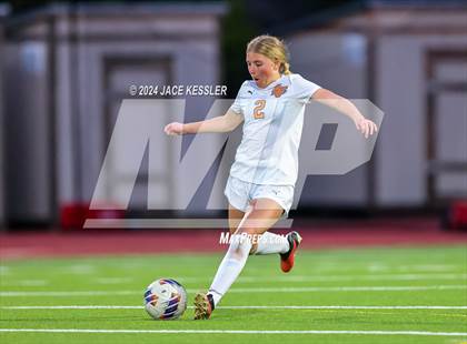 Thumbnail 3 in Apple Valley @ Oak Park (CIF SoCal Regionals Div-III Semifinal) photogallery.