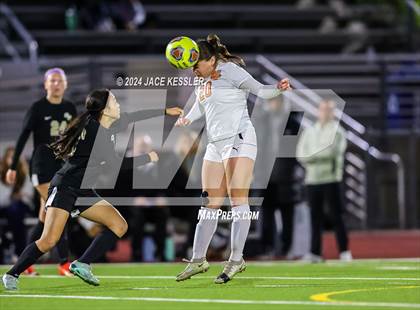 Thumbnail 3 in Apple Valley @ Oak Park (CIF SoCal Regionals Div-III Semifinal) photogallery.