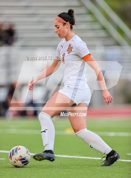 Thumbnail 2 in Apple Valley @ Oak Park (CIF SoCal Regionals Div-III Semifinal) photogallery.