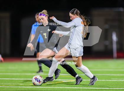 Thumbnail 1 in Apple Valley @ Oak Park (CIF SoCal Regionals Div-III Semifinal) photogallery.
