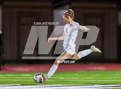 Thumbnail 1 in Apple Valley @ Oak Park (CIF SoCal Regionals Div-III Semifinal) photogallery.