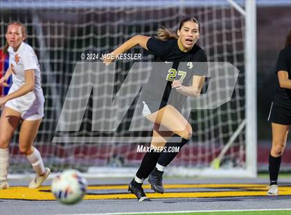 Thumbnail 2 in Apple Valley @ Oak Park (CIF SoCal Regionals Div-III Semifinal) photogallery.