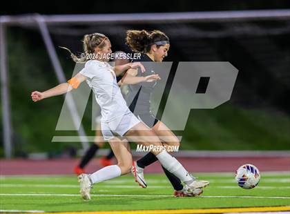 Thumbnail 2 in Apple Valley @ Oak Park (CIF SoCal Regionals Div-III Semifinal) photogallery.