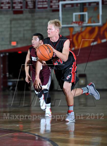 Thumbnail 1 in La Jolla @ Sweetwater (Xtreme Glass Invitational) photogallery.
