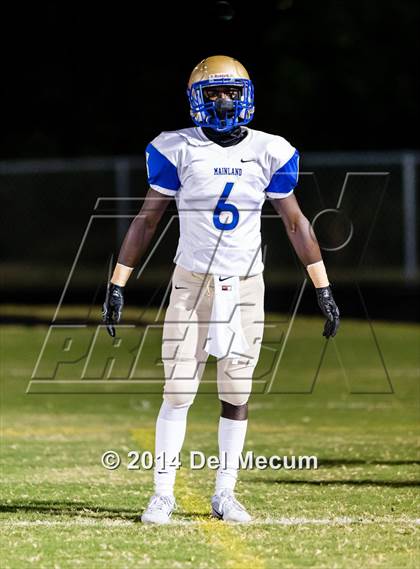 Thumbnail 2 in Mainland @ South Fort Myers (FHSAA 6A Playoff) photogallery.