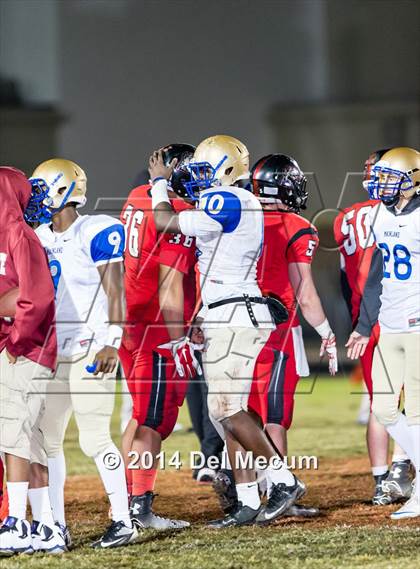 Thumbnail 2 in Mainland @ South Fort Myers (FHSAA 6A Playoff) photogallery.