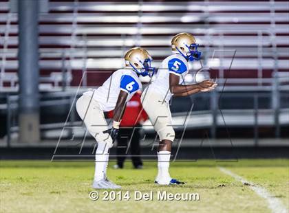 Thumbnail 3 in Mainland @ South Fort Myers (FHSAA 6A Playoff) photogallery.
